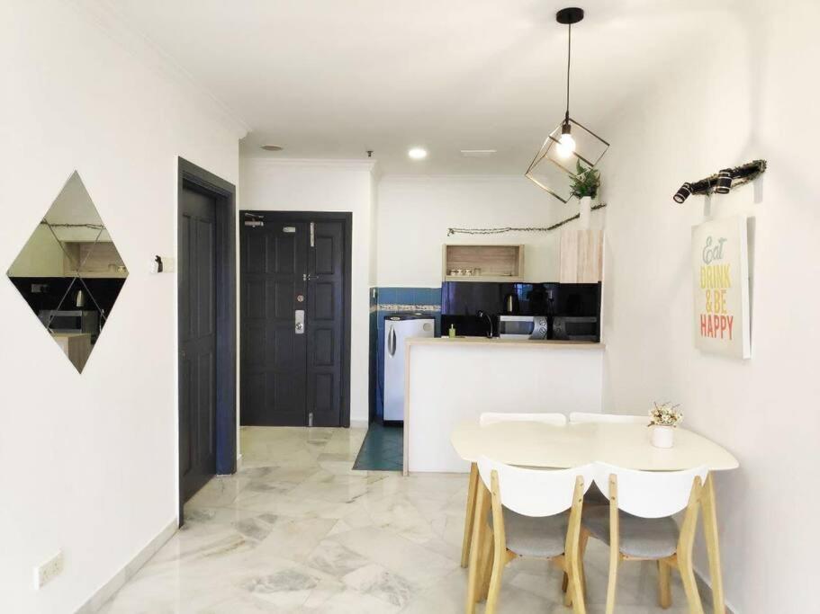Eco One Bedroom Apartment @ Jalan Ampang, 3 Pax Kuala Lumpur Exterior photo