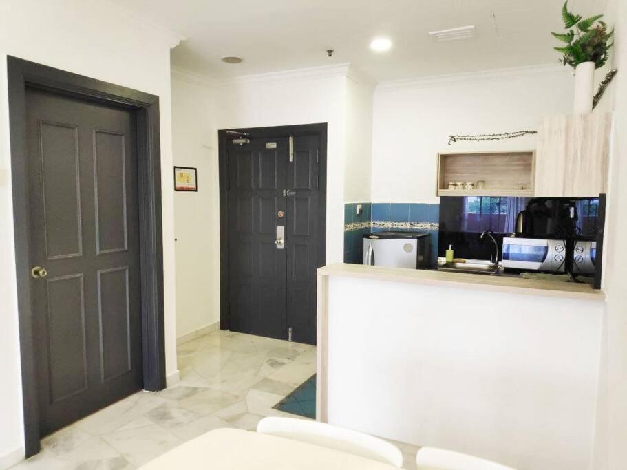 Eco One Bedroom Apartment @ Jalan Ampang, 3 Pax Kuala Lumpur Exterior photo
